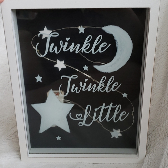 Twinkle Twinkle Little Star Light up Wall Art - Picture 7 of 7